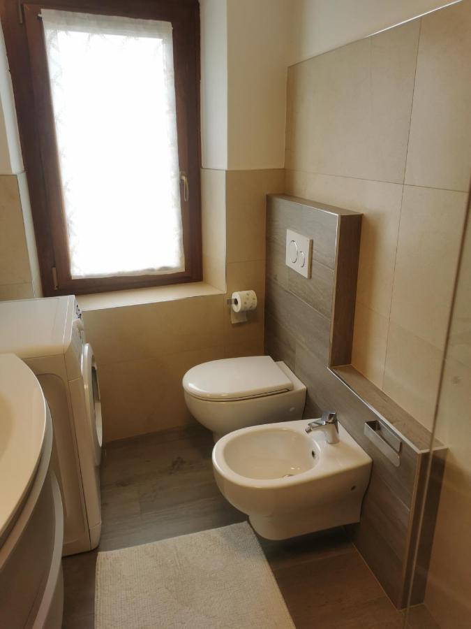 Spazioso E Completo Appartamento Con 3 Camere, Doppi Servizi, Fino A 8 Posti Letto เปดาเวนา ภายนอก รูปภาพ
