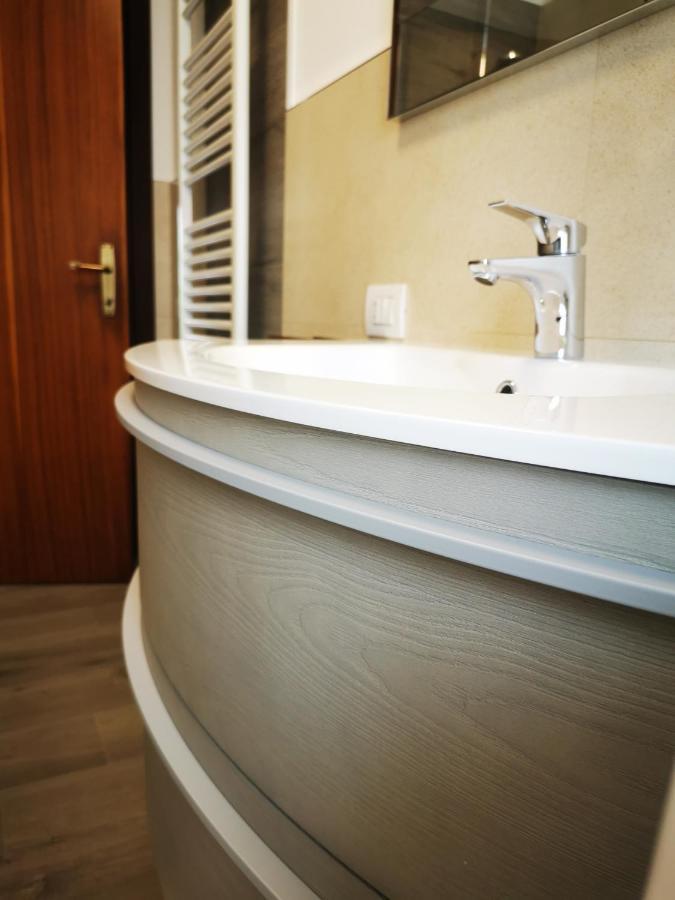 Spazioso E Completo Appartamento Con 3 Camere, Doppi Servizi, Fino A 8 Posti Letto เปดาเวนา ภายนอก รูปภาพ