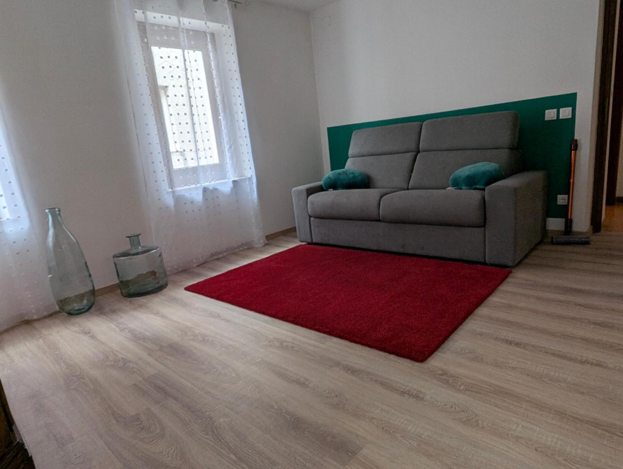 Spazioso E Completo Appartamento Con 3 Camere, Doppi Servizi, Fino A 8 Posti Letto เปดาเวนา ภายนอก รูปภาพ